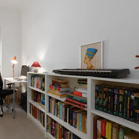 Apartment Lari