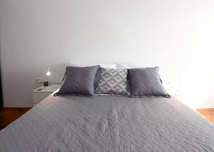 Апартаменты Lari Риека